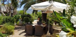 Vonkajšia záhrada v ubytovaní Luxury Villa Costa Blanca Sea View