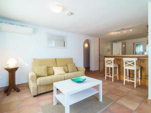 Kuchyň nebo kuchyňský kout v ubytování Holiday Home Villa Paradise by Interhome