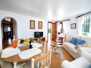 Istumisnurk majutusasutuses Villa Villa Colibri by Interhome