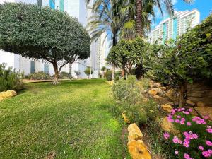 A garden outside A551 - Atrium Beach 3 - 2004 Finestrat s.l.