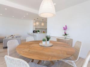 Χώρος καθιστικού στο Apartment Bahia-9 by Interhome