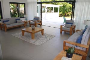 Posezení v ubytování Lyla Beach Villa