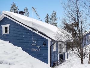 Holiday Home Sininen maja by Interhome v zimě