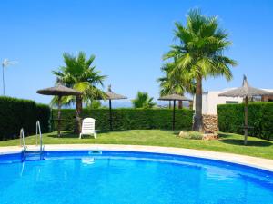Bazén v ubytování Holiday Home Balcón del Mediterraneo by Interhome nebo v jeho okolí