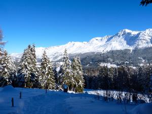Το Zuhause in den Alpen Ihre Ferienwohnung mit Hallenbad und Sauna τον χειμώνα