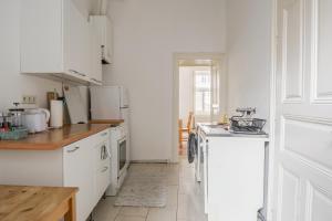 Kuchyň nebo kuchyňský kout v ubytování Vienna City Apartments Unteres Belvedere