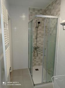 Kylpyhuone majoituspaikassa PISO BENITO