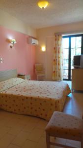 Gallery image of Seven Stars in Karpathos Town