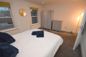Ліжко або ліжка в номері JB stays Greenwich, 3 bed house,ideal for contractors and family