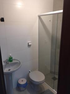 Ένα μπάνιο στο Flat ao lado do Shopping
