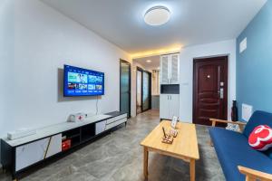 Gallery image of Locals Apartment Place 99 in Hangzhou