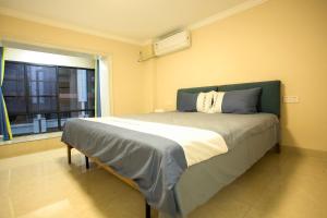 Krevet ili kreveti u jedinici u objektu Locals Apartment House 19