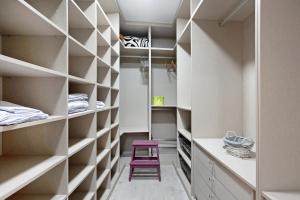 Łóżko lub łóżka w pokoju w obiekcie Apartamento Sol - Sólo Familias