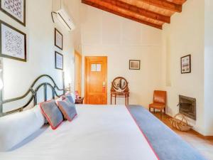 Łóżko lub łóżka w pokoju w obiekcie Hotel Torre San Juan