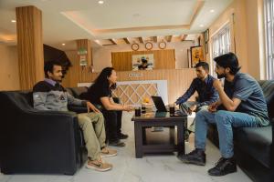 Majutusasutuse Hotel Chhimeki külastajad