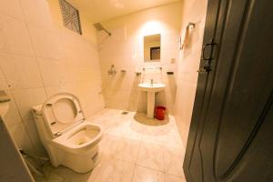 Vannituba majutusasutuses Hotel Chhimeki