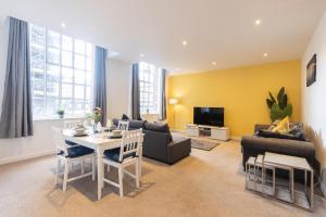 Gallery image of Luxury, Spacious Apartment In City Centre in Leicester