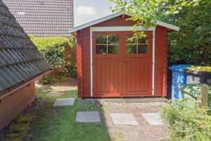 Ein Garten an der Unterkunft Ferienhaus Seestern