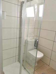 Koupelna v ubytování Apartamentos Anjomacar B