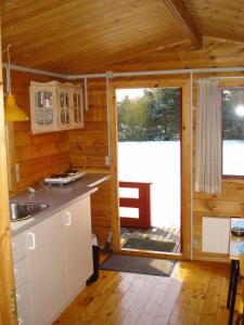 Cuisine ou kitchenette dans l'établissement Rødvig Camping & Cottages