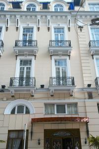 Budova, v ktorej sa hotel nachádza