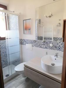 Koupelna v ubytování CasaBella - centralissimo finemente ristrutturato - Rio Elba