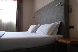 Gallery image of Settecento Hotel in Presezzo