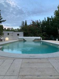 Φωτογραφία από το άλμπουμ του … et la fourmi σε Saumane-de-Vaucluse