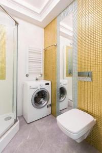 Kúpeľňa v ubytovaní PK Apartments-Lipowa Street-CENTER