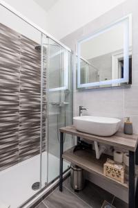 Kúpeľňa v ubytovaní Apartments Piccola Venezia + 31 fotografií