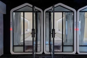 Fotografie z fotogalerie ubytování The O Pod Capsule Hotel v destinaci Tel Aviv