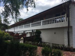 Балкон или терраса в Termál Apartman