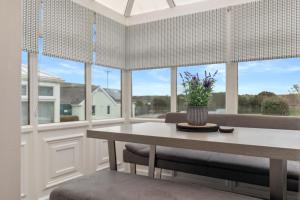 Foto sihtkohas Saint Florence asuva majutusasutuse Cartwright's Cottage - Indoor Pool, Sports Courts, Play Park galeriist