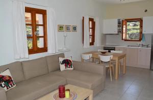 Η κουζίνα ή μικρή κουζίνα στο Absolute peace south villa +27 φωτογραφίες