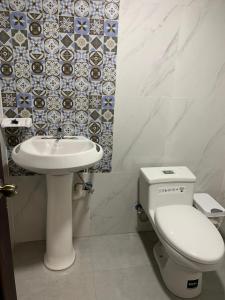 Bagno di MY HOUSE IN MACAS