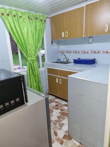 Kuchyň nebo kuchyňský kout v ubytování Cabañas 4 Caminos