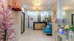 Posezení v ubytování Baymont Suites & Residences