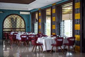 Restoran atau tempat lain untuk makan di Mira Palace