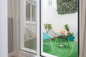 A patio or other outdoor area at iloftmalaga Mártires