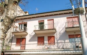 Το κτήριο όπου στεγάζεται  το διαμέρισμα