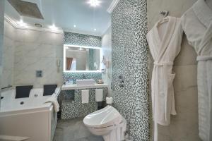 Un baño de Author Boutique Hotel (ex Golden Garden Boutique Hotel)