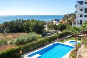 Bazén v ubytování Luxury apartment stunning seaview BS 3104 nebo v jeho okolí
