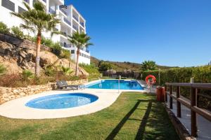Bazén v ubytování Luxury apartment stunning seaview BS 3104 nebo v jeho okolí