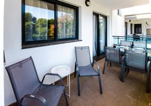 A seating area at Faro de Garrucha