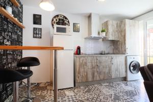Kuchyňa alebo kuchynka v ubytovaní NEW Apartamento Tierra Andaluza junto Mezquita