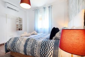 Posteľ alebo postele v izbe v ubytovaní NEW Apartamento Tierra Andaluza junto Mezquita