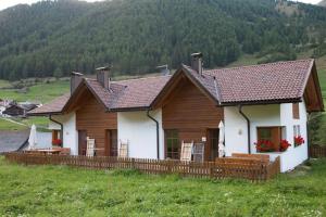 Nespecifikovaný výhled na hory nebo výhled na hory při pohledu z apartmánu