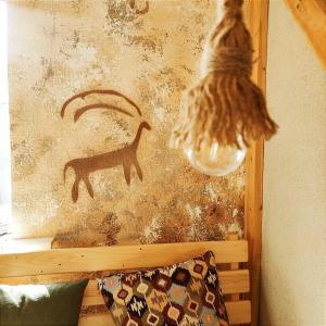 Фотография из галереи SilkRoad Guesthouse в Бишкеке