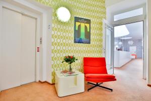 Posezení v ubytování LH Vintage Design Hotel Sax