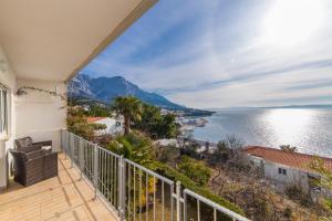 Fotografie z fotogalerie ubytování Apartment Mares with Stunning Sea View v destinaci Baška Voda